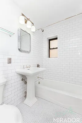 Rented by Mirador Real Estate | media 12