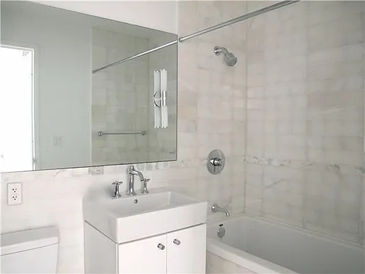 Rented by 212 Consulting Corp | media 39