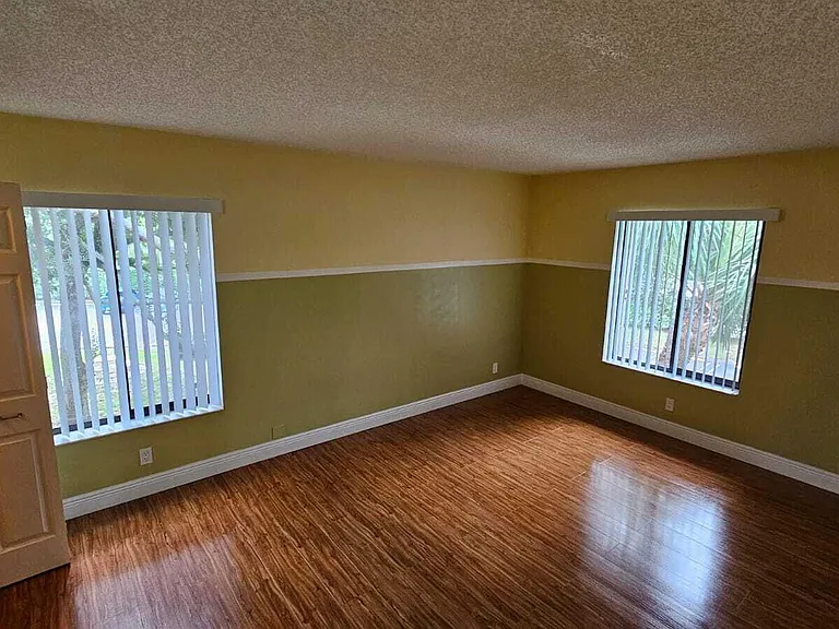 205 Foxtail Dr #H3 — Photo 13