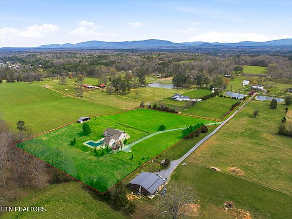 5th image of 680 Horton Rd SE
