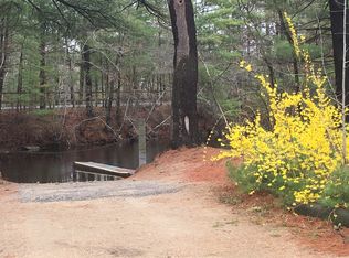 239 McManus Rd, Coventry, RI 02816