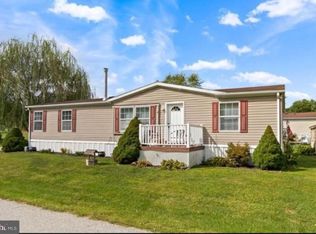 41 Archery Ct, Honey Brook, PA 19344