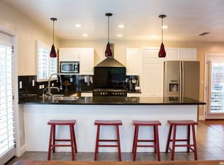 2229 River Trails Cir, Rancho Cordova, CA 95670