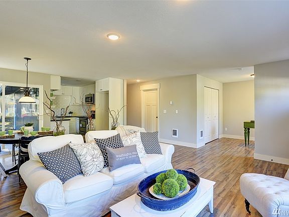 4th image of 3829 N Winnifred St