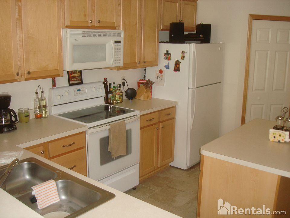 1st image of 13815 52nd Ave N APT 904