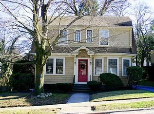 287 Doyle Ave, Providence, RI 02906