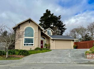 1659 Meadowlark Ct, Fortuna, CA 95540