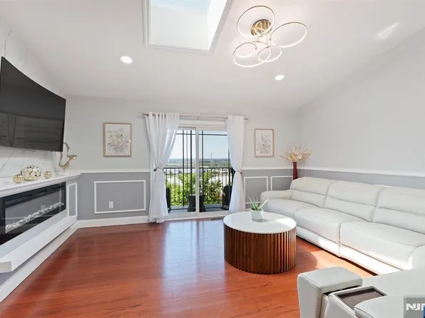 6501 Liberty Ave APT F5, North Bergen, NJ 07047