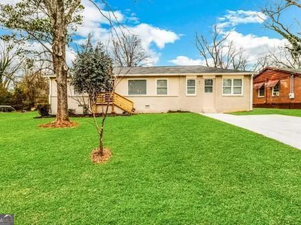 3438 Maryvale Dr, Decatur, GA 30032