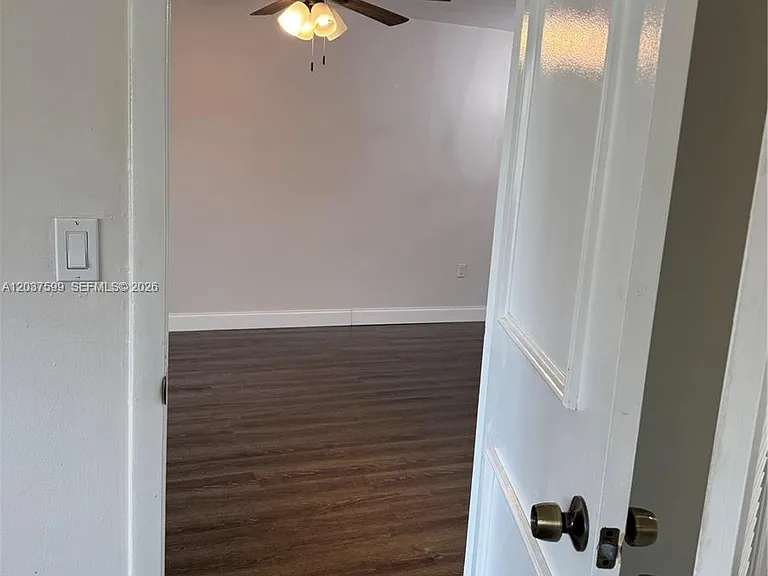 8325 Sunrise Lakes Blvd #103 — Photo 40