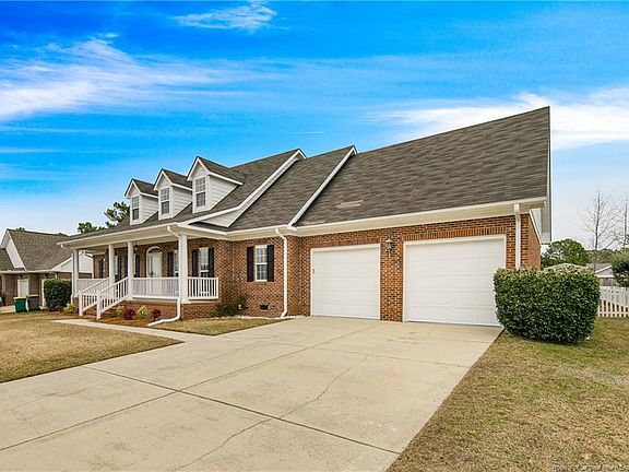 2nd image of 3229 Lillian Pl