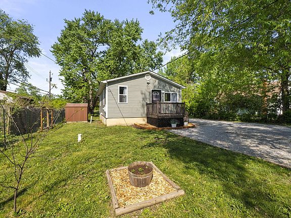 4th image of 3637 S Champion Ave