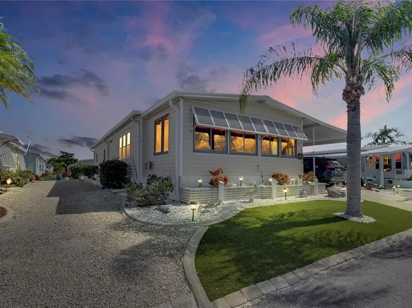 4 N Flora Vista St, Englewood, FL 34223