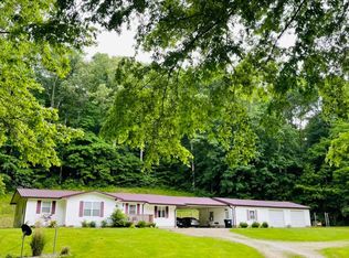6076 Sugar Maple Rd, Cannelton, IN 47520