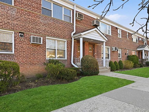2nd image of 196-32 Pompeii Avenue #2C