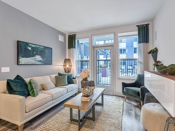 SoBo Station | Denver, CO Apartments