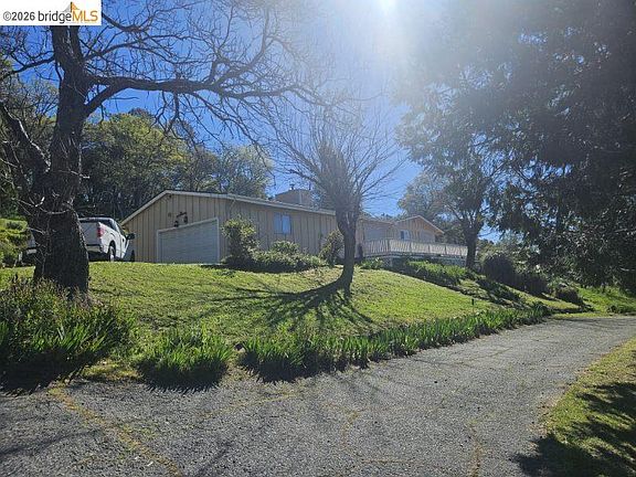 3rd image of 19967 Peaceful Oak Rd