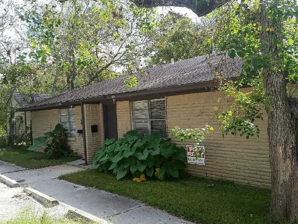 1st image of 2316 44th St #2316