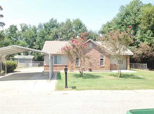 921 Hemlock Rd, Gulfport, MS 39503