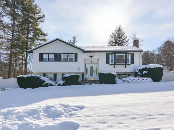 51 Heritage Rd, Billerica, MA 01821
