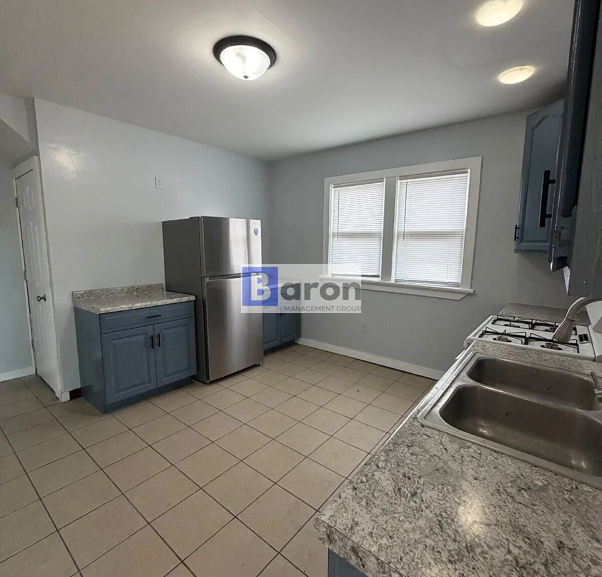 Spacious South Bend Single-Family Rental with Everyday Convenience — Photo 3