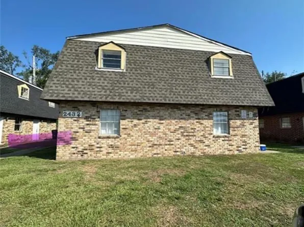 2432 Jamie Ct, Violet, LA 70092