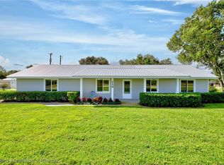 100 Plume Ct, Lake Placid, FL 33852
