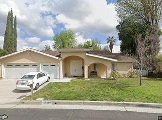 23634 Del Cerro Cir, Canoga Park, CA 91304