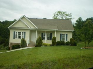 140 John Lemley Ln, Christiansburg, VA 24073