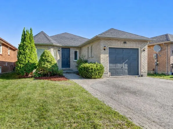 94 Buchanan St, Barrie, ON L4M 6B7