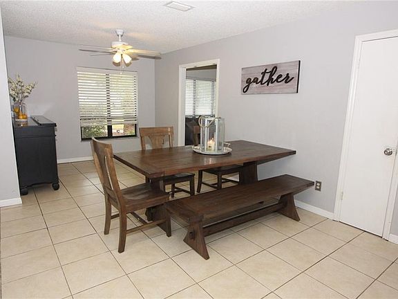 5th image of 206 Lochberry Pl