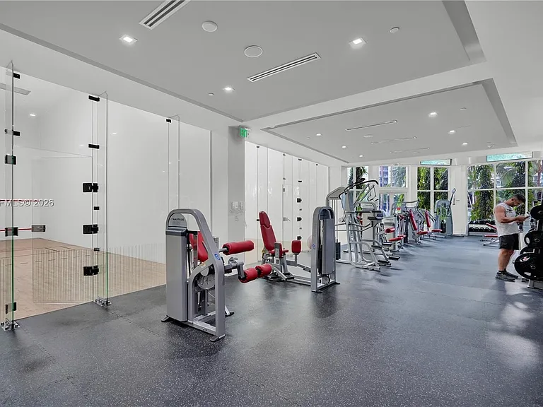 901 Brickell Key Blvd #L05 — Photo 3
