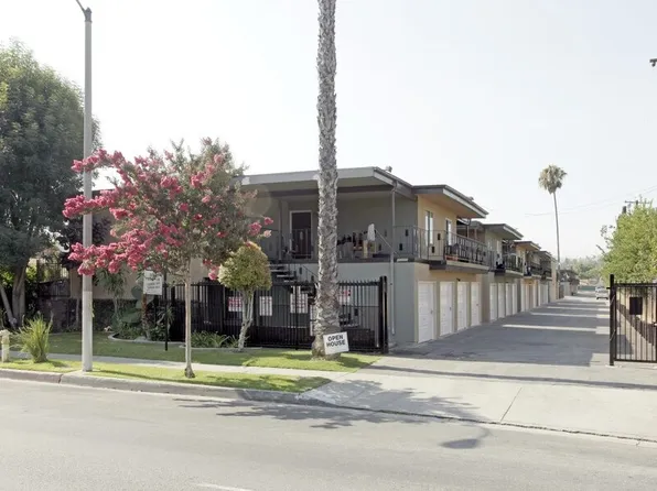 15560 Amar Rd, 15560 Amar Rd APT 16, La Puente, CA 91744