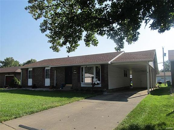 2nd image of 3224 Newell Dr