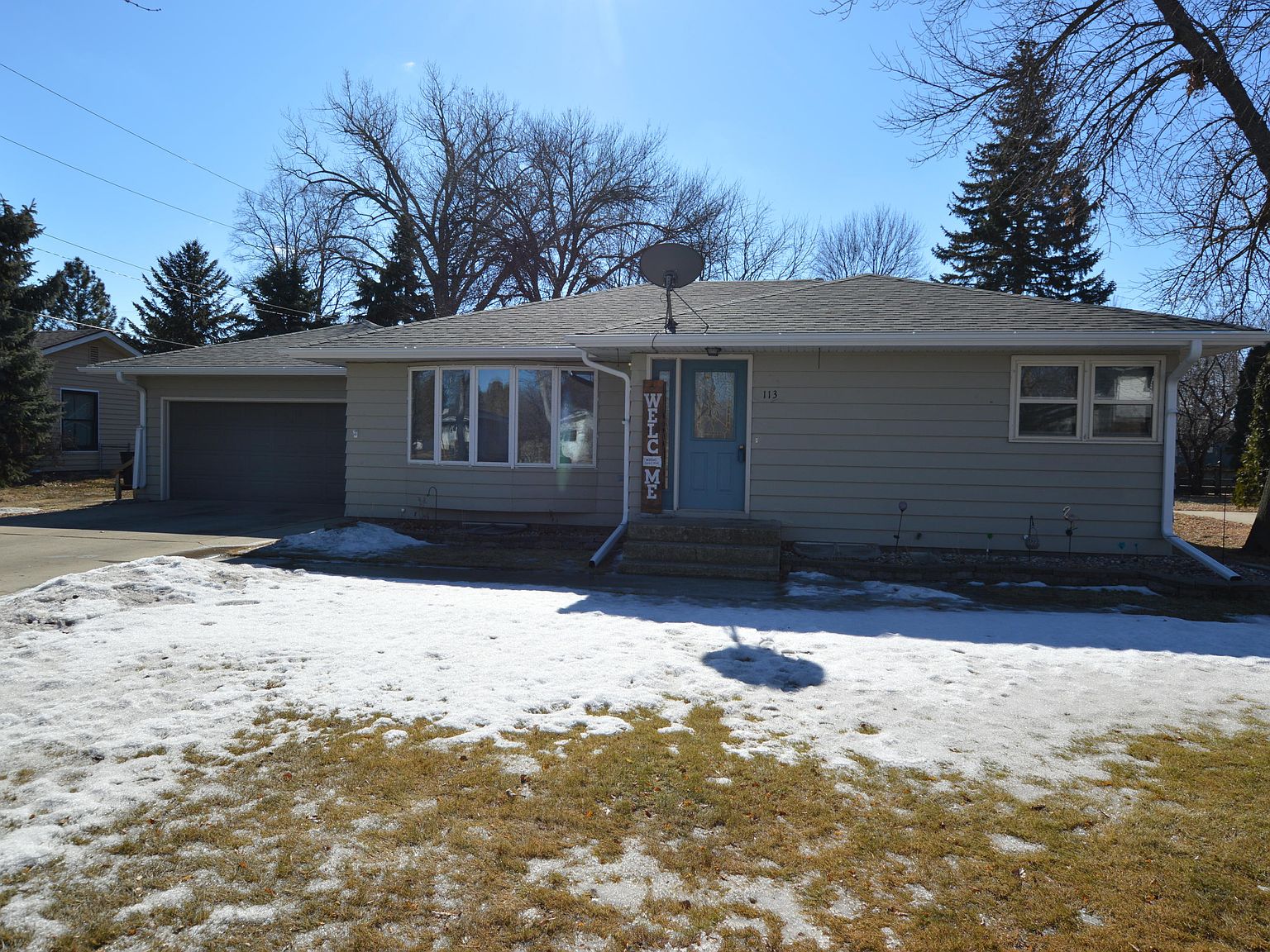 113 Elizabeth Dr Aberdeen Sd 57401 Zillow