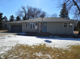 113 Elizabeth Dr, Aberdeen, SD 57401