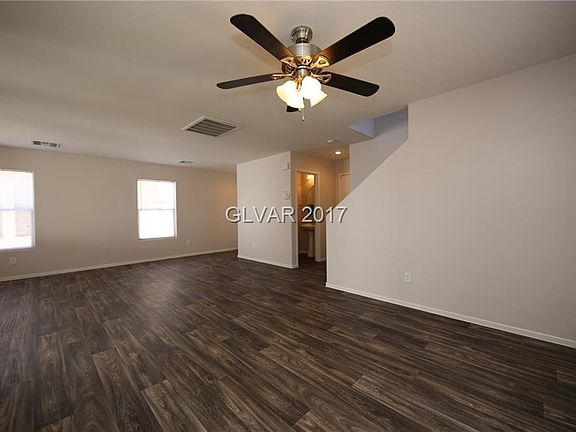 3rd image of 5029 Ironhorse Ranch Ave