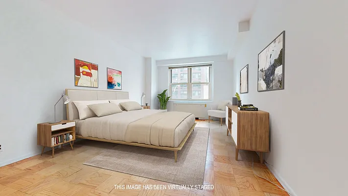 Sold by Digs Realty Group | media 12