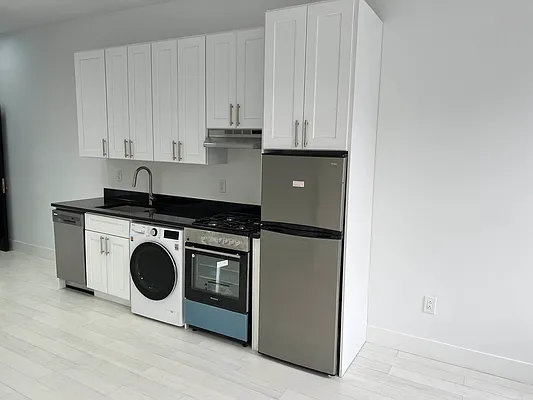 Rented by MOTION New York | media 5