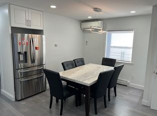 119-16 14th Ave #2, College Pt, NY 11356