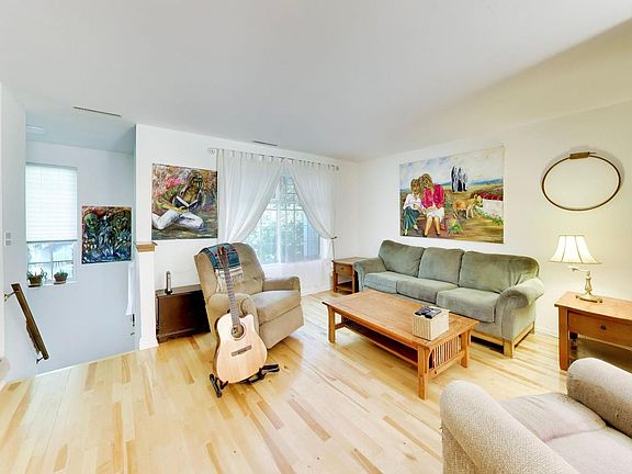 4th image of 261 W Whispering Oaks Ln #30-5