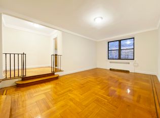 35-54 83rd St #2G, Jackson Heights, NY 11372