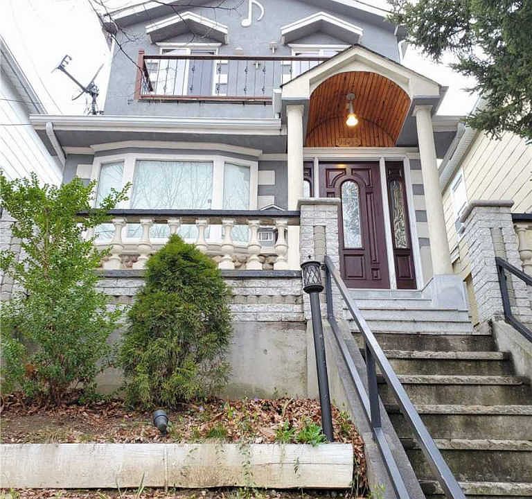 1st image of 9433 Park Ln S