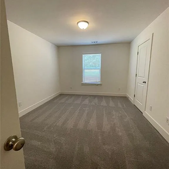 6456 Scudders Dr — Photo 10