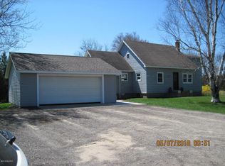 1979 W McKinley Rd, Rothbury, MI 49452