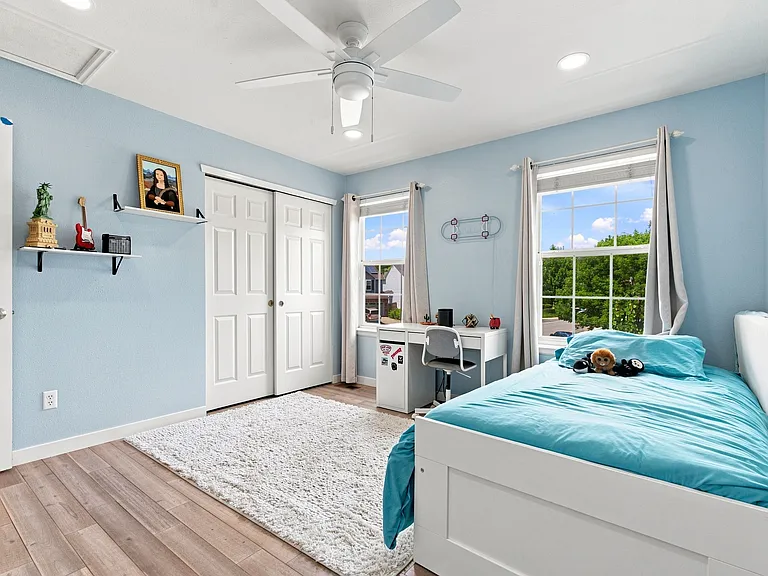 2445 Clayton Cir — Photo 28