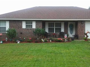 5993 Vanity Fair Rd, Milton, FL 32570