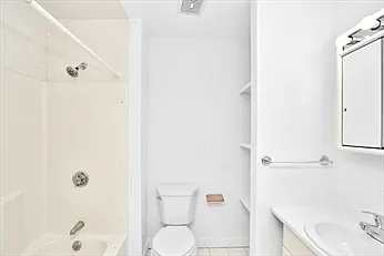 3 Forest St #301 — Photo 12