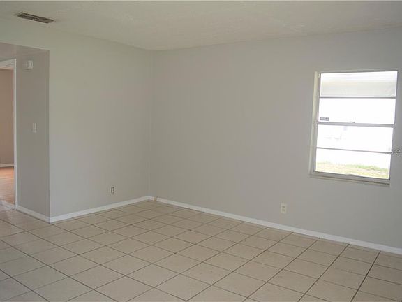 4th image of 4502 W Ballast Point Blvd