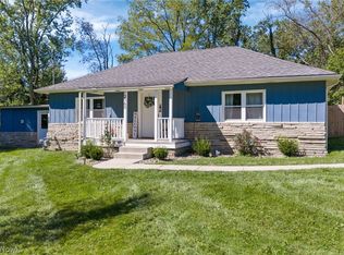 2160 Plymouth Dr, Uniontown, OH 44685